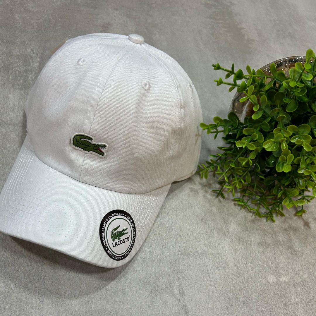 Bone Lacoste Branco 1