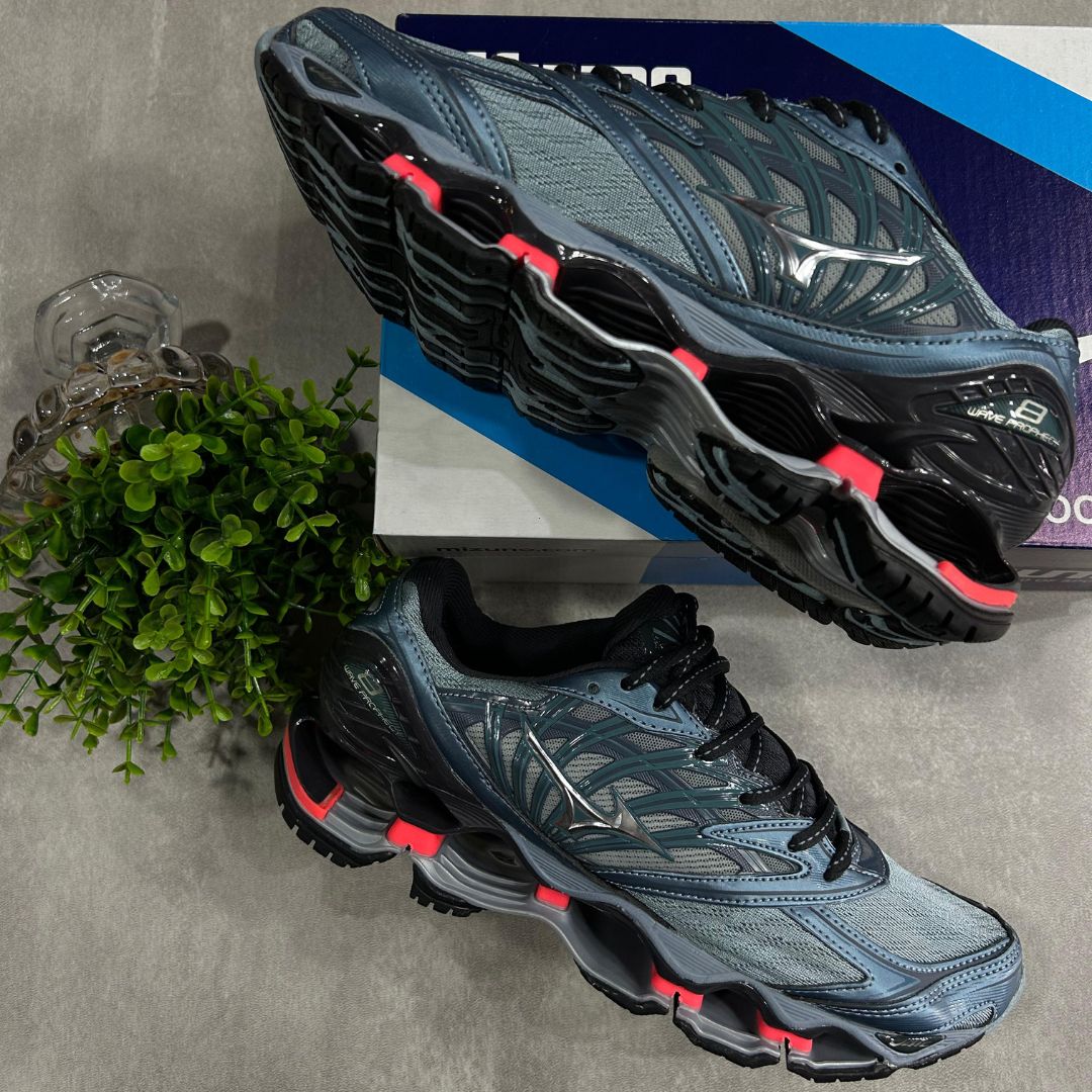 Tênis Mizuno 1