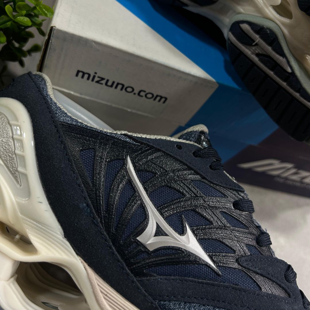 Tênis Mizuno 2